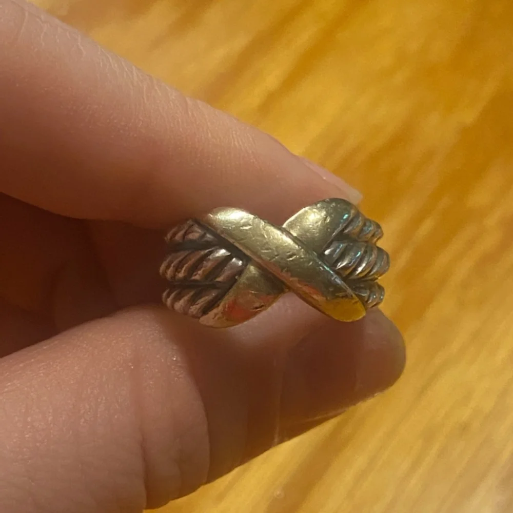 David Yurman Two-Tone Crossover Ring - Picture 1 of 3